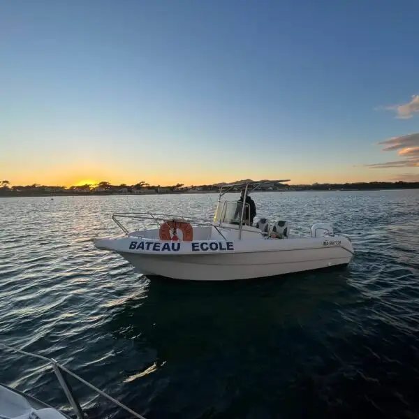 Permis c&ocirc;tier Hy&egrave;res - Capt'ain Nautic